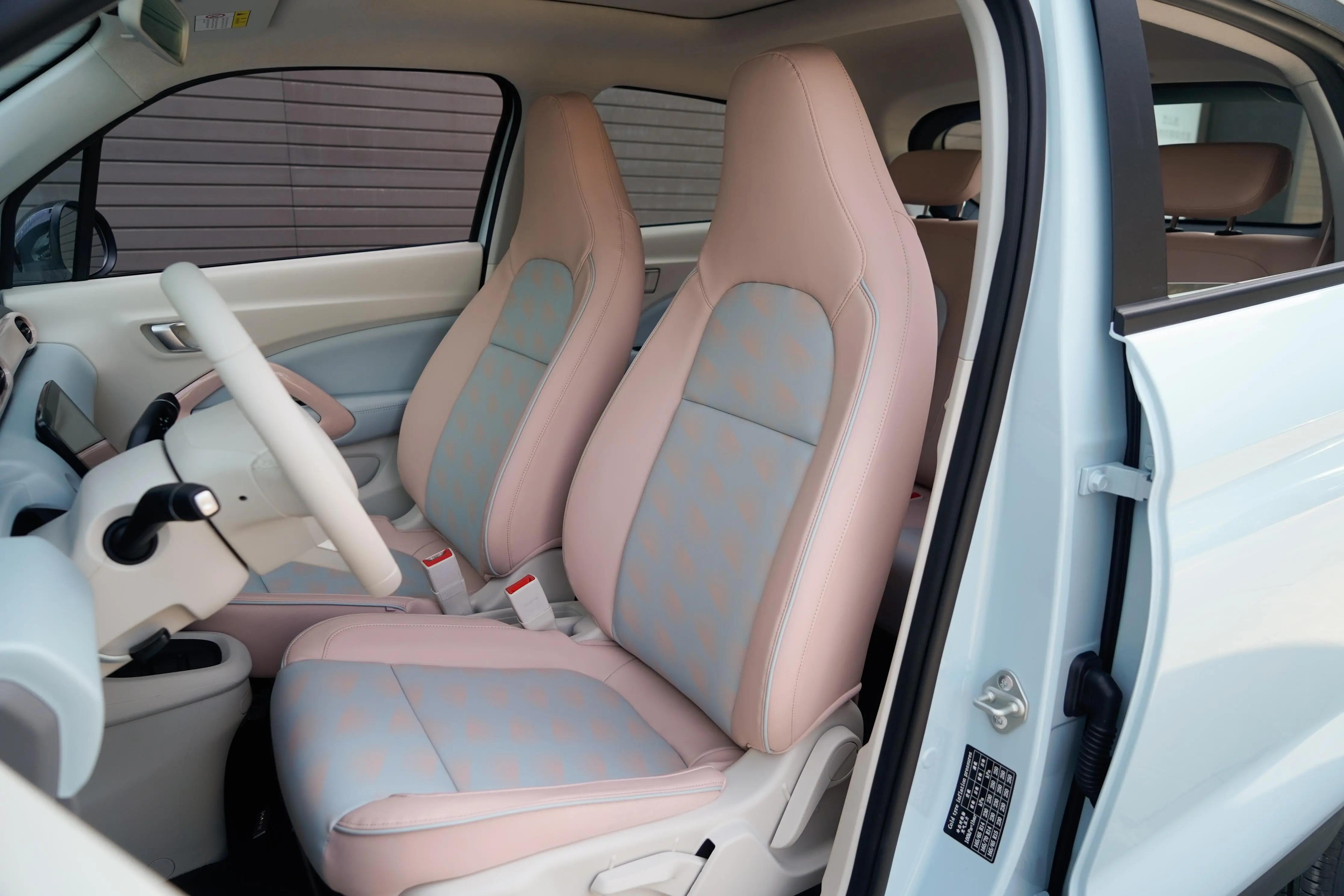 零跑t03起售价5.99万元,8万顶配零跑t03