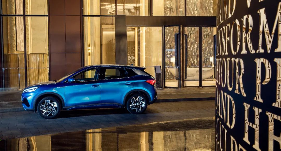 纯电车实际续航天花板,奔驰suv纯电车天花板