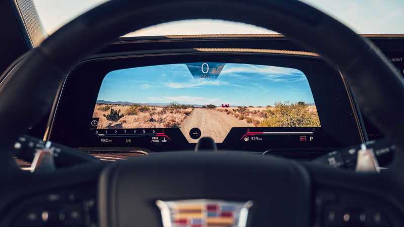 凯迪拉克凯雷德v系列试驾,凯迪拉克凯雷德V加长版评测