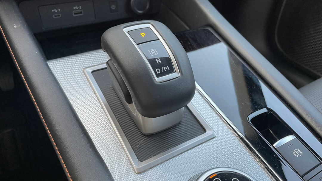 欧蓝德四驱和汉兰达四驱哪个好,三菱欧蓝德和汉兰达对比