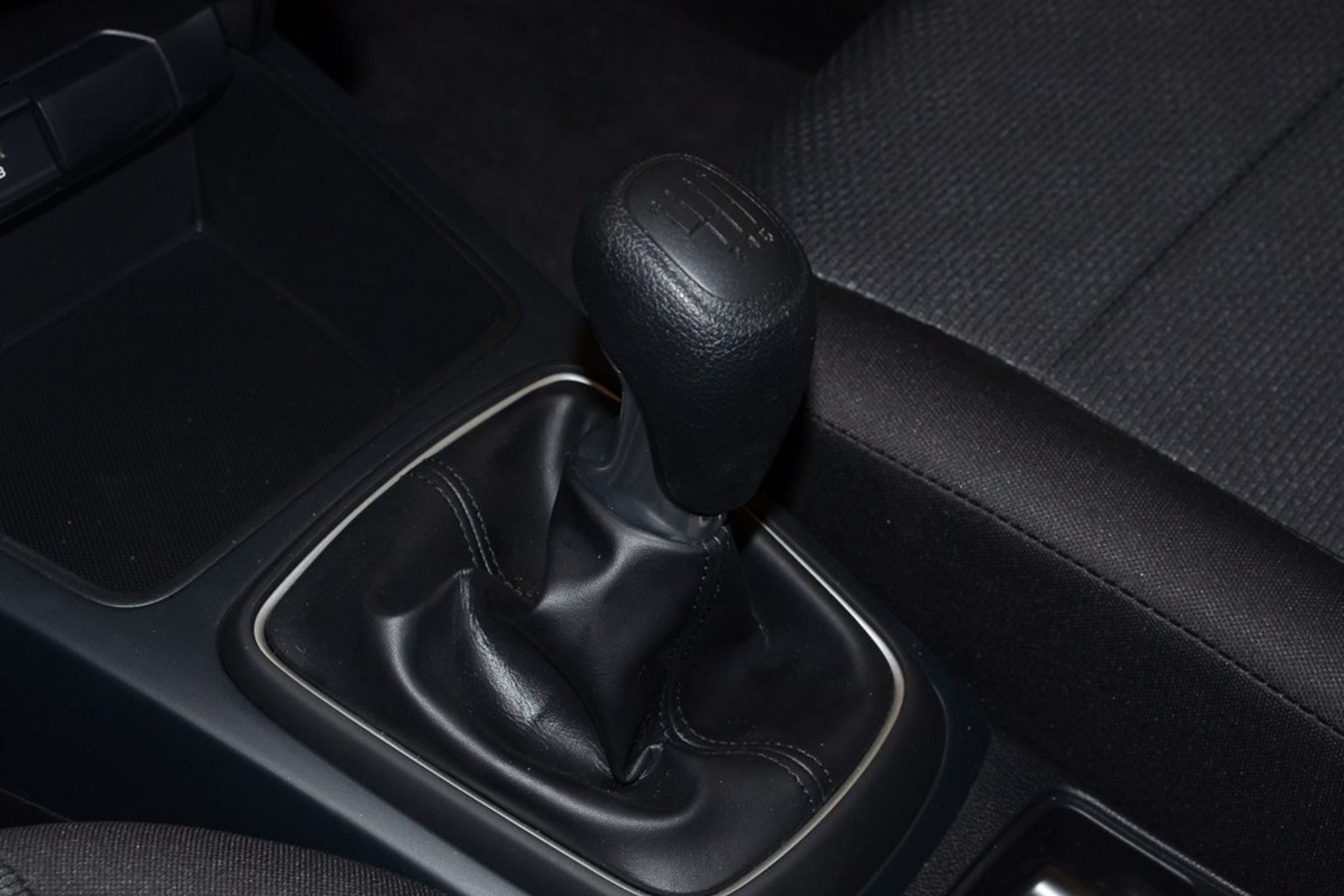 新款起亚k2最低价是多少,起亚K2车价