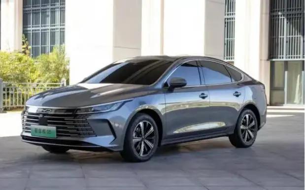 驱逐舰05的120公里豪华版本配置,驱逐舰05动力对比迈腾