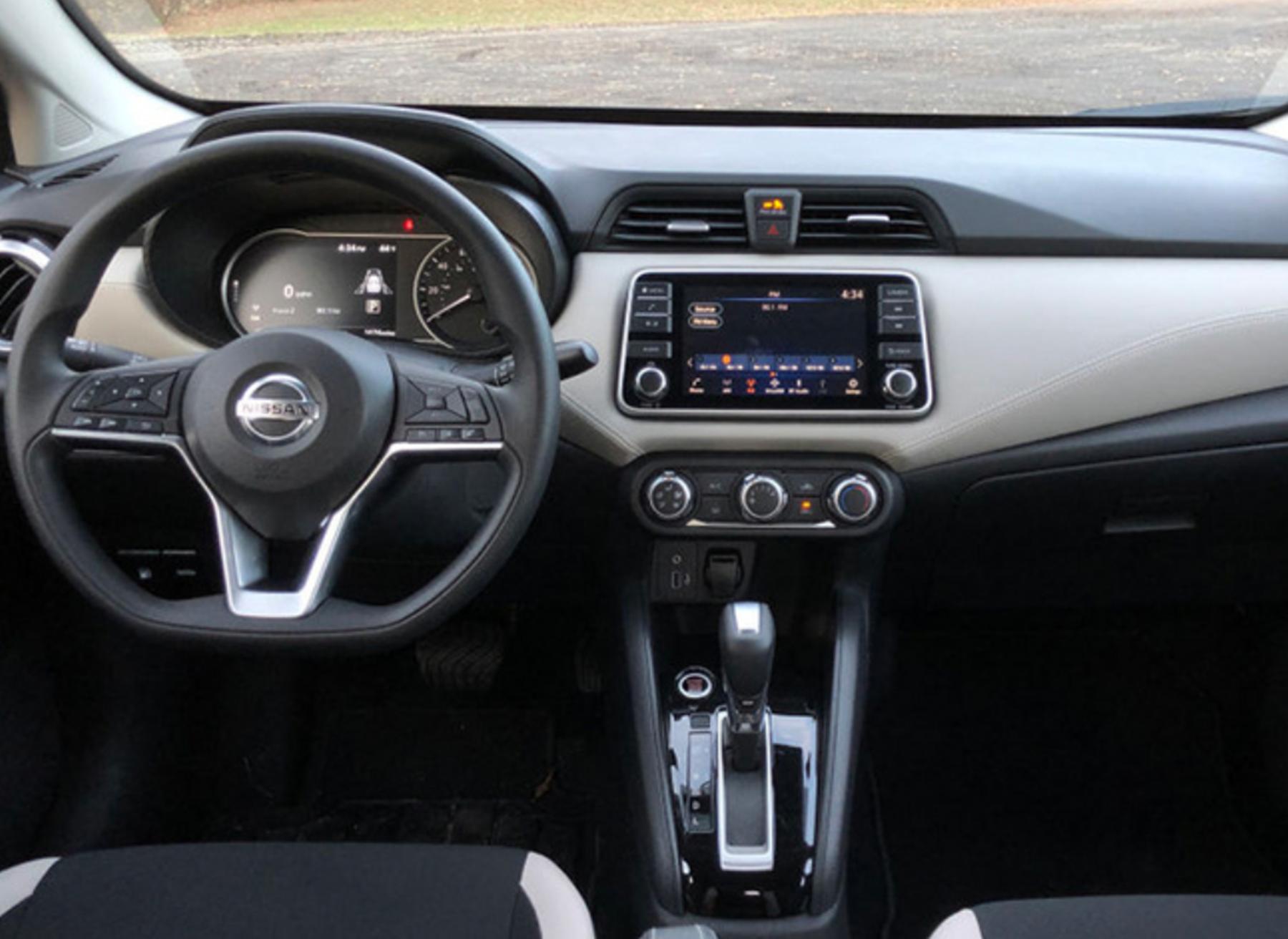 日产阳光2024款最新款,日产阳光2011款1.5t无级豪华版