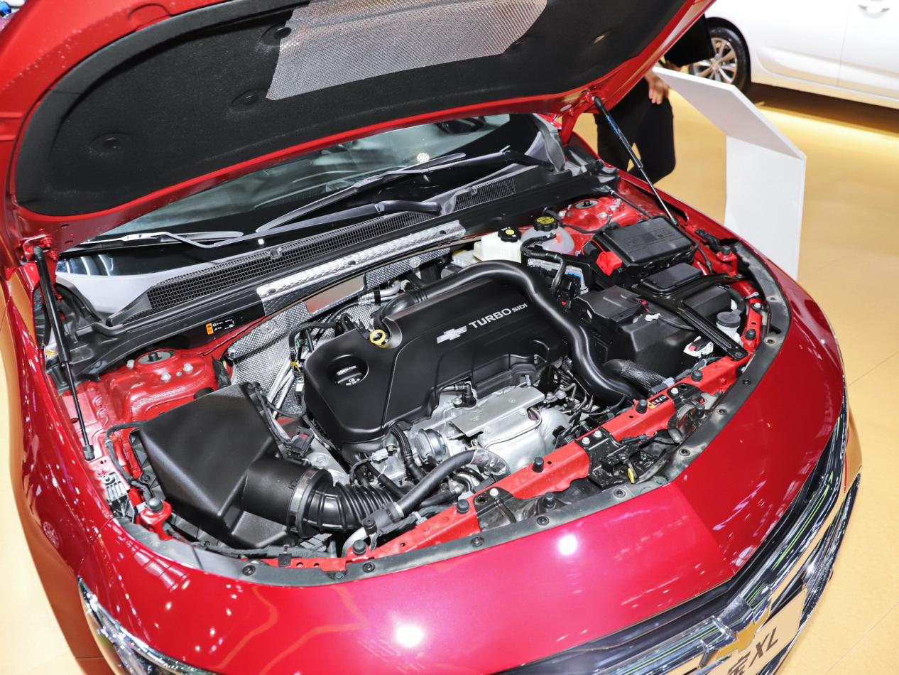 15万买合资B级车，雪佛兰迈锐宝XL有什么优缺点？值得买吗？