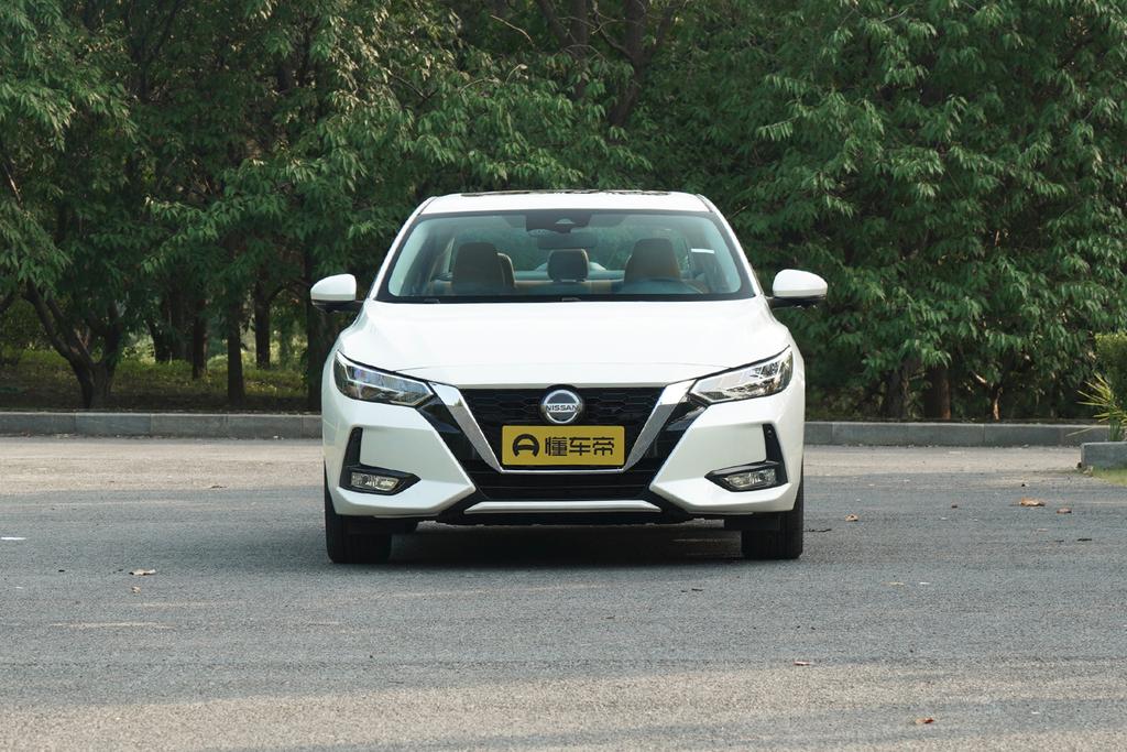 轩逸空调出风口设计,2022款经典轩逸舒适版出风口面板