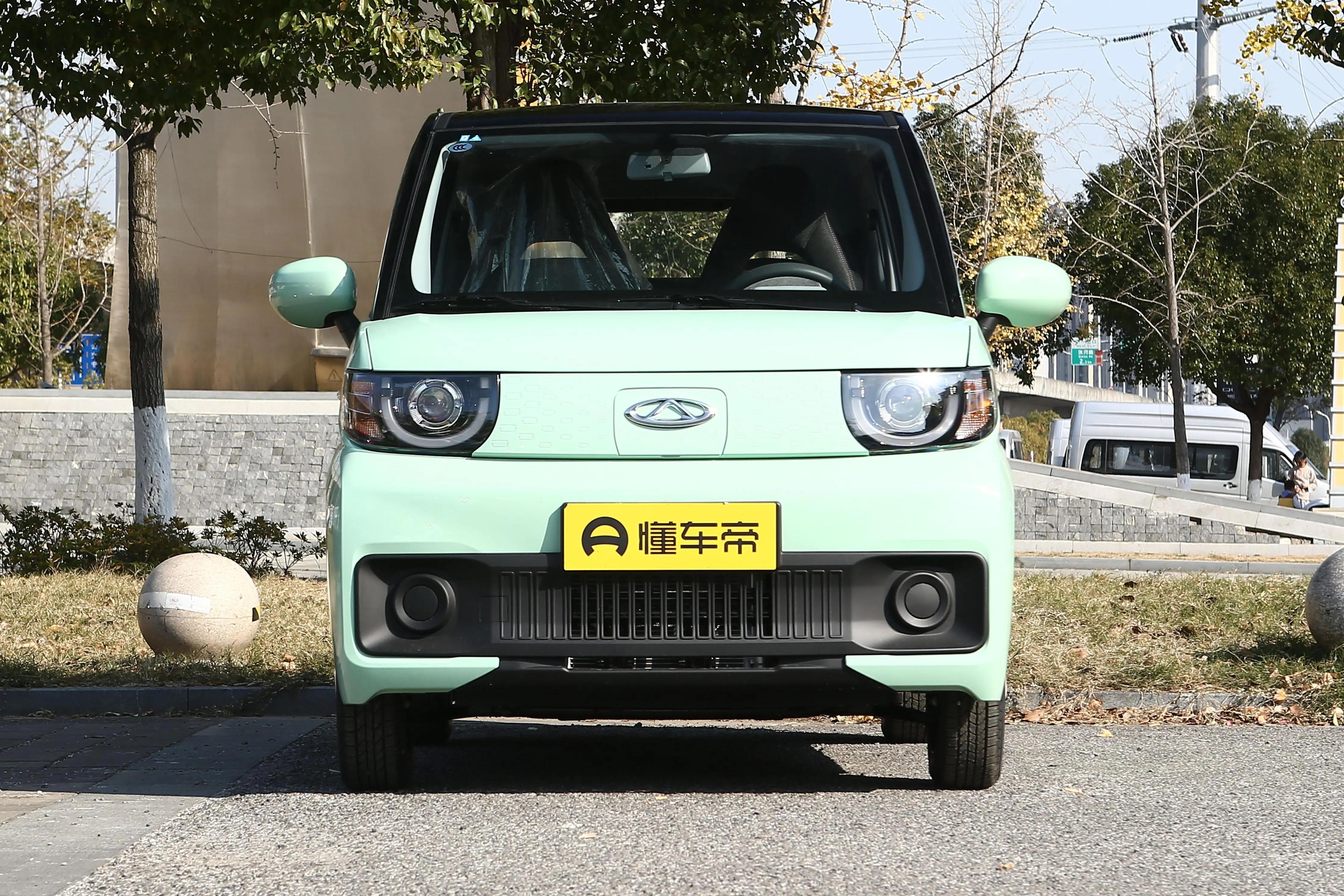 2023年纯电微型车QQ冰淇淋仅售3.59万起，值得买吗？