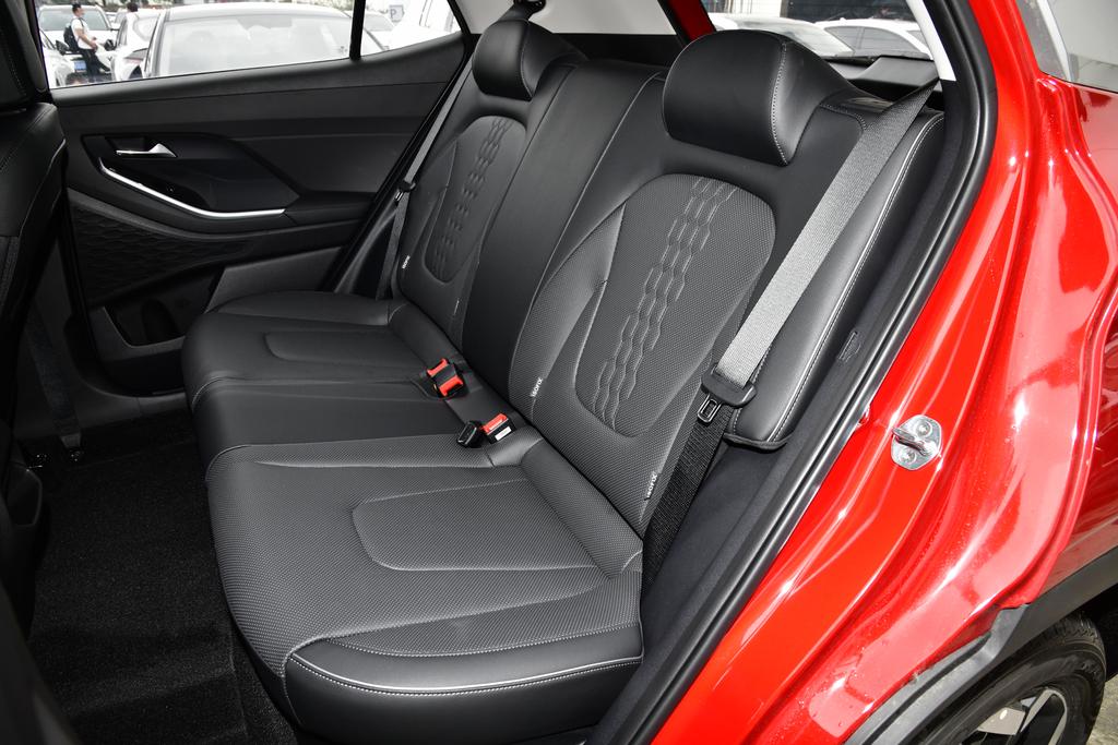 逍客和现代ix25哪个更值得买,轩逸和ix25哪个值得入手