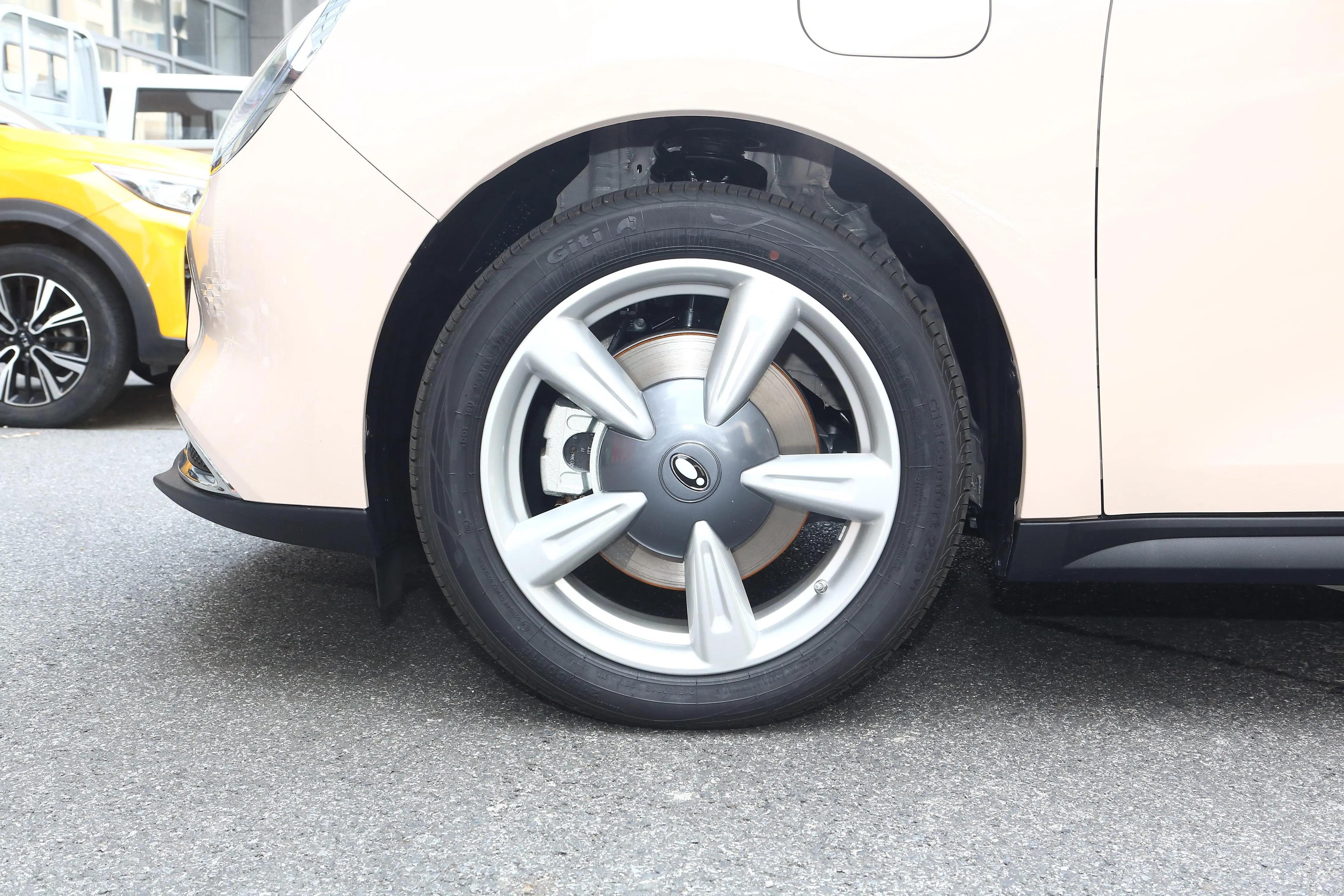 小姐姐市区代步小车推荐,小姐姐最爱的代步神车