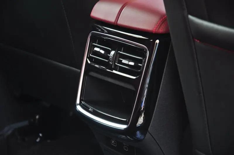 捷途x70plus对比捷途x90plus,捷途x70plus对比长安欧尚x7plus