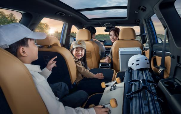 吉利豪越七座suv的优点有哪些,吉利豪越suv6座推荐10到15万