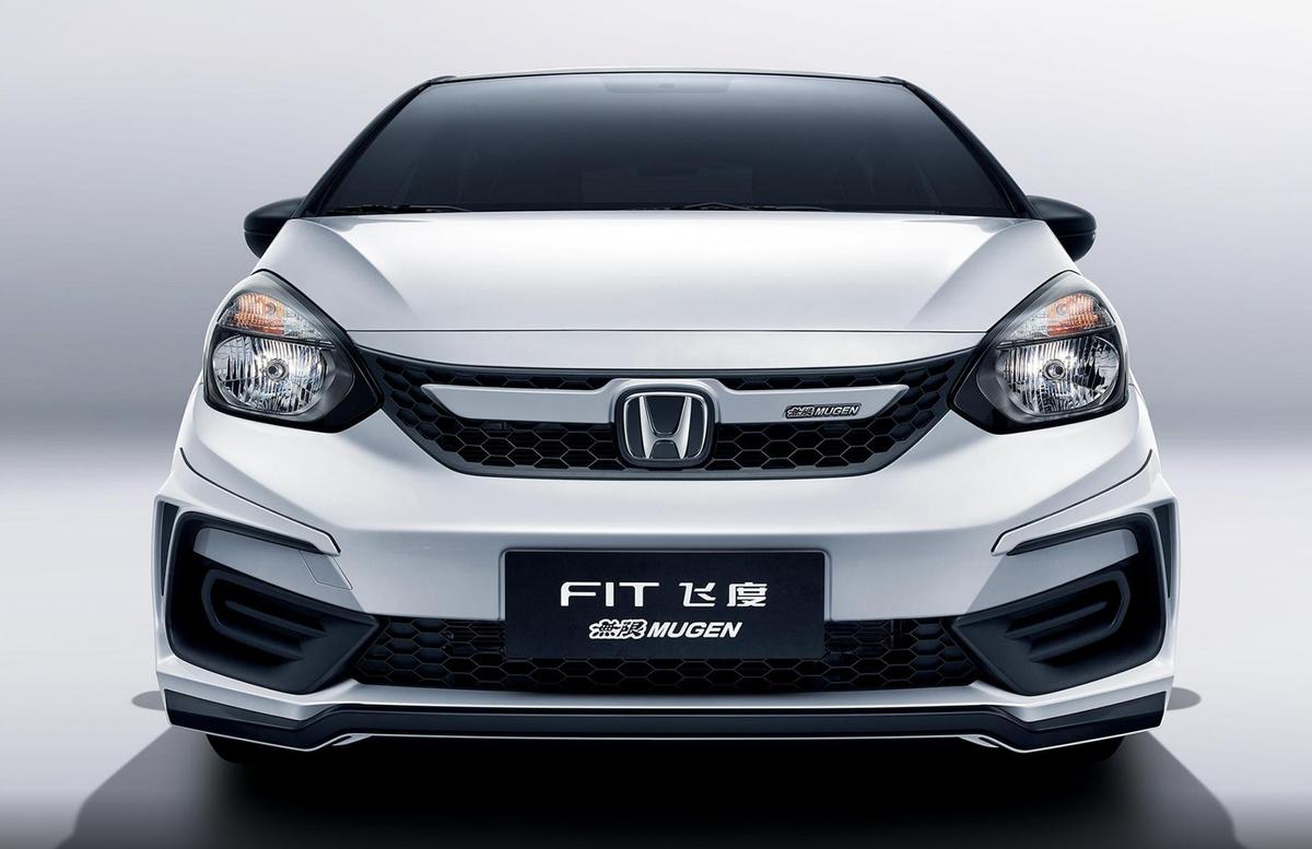 本田飞度无限MUGEN版开启预售，外观炫酷，内饰拉胯