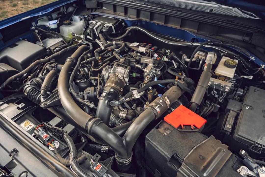 福特烈马bronco对比坦克300外观,bronco回归了吗