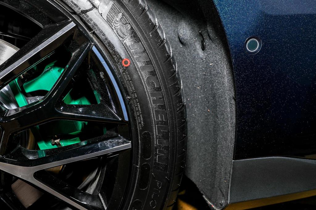 汉ev如何开车内通风,汉ev高配低配驾驶感受