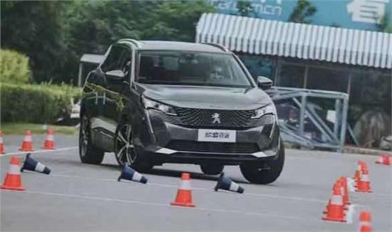 标致40082022款试驾视频,最极致的美感体验全新标致4008