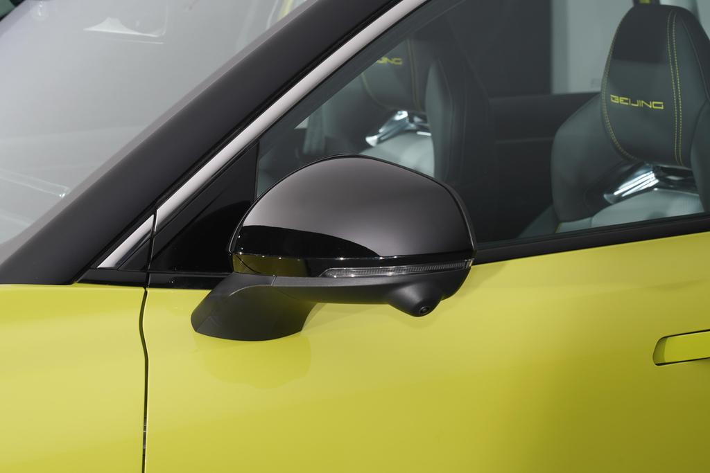 超跑同款技术，一公里6毛，体验北汽魔方。