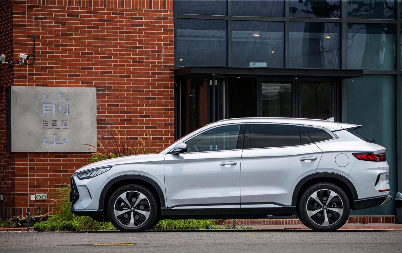 新款宋plusdm-i被曝缺点,宋plusdmi强劲还是标准省油