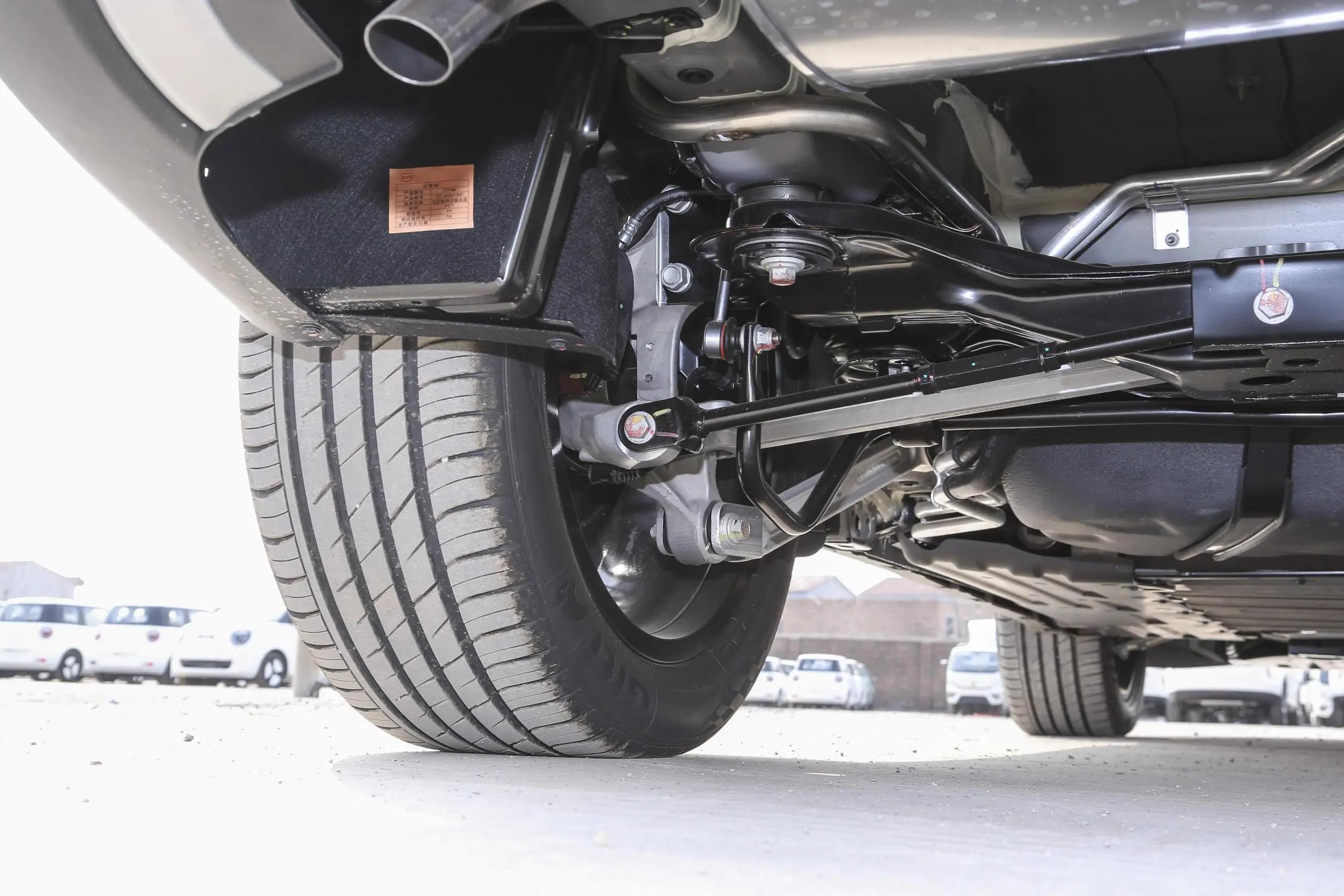 比亚迪唐dm-i冠军版中配底价,比亚迪唐DM-i冠军版售价