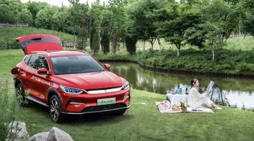 比亚迪宋plusev和秦plusev哪个好,24款比亚迪宋plusev家用充电