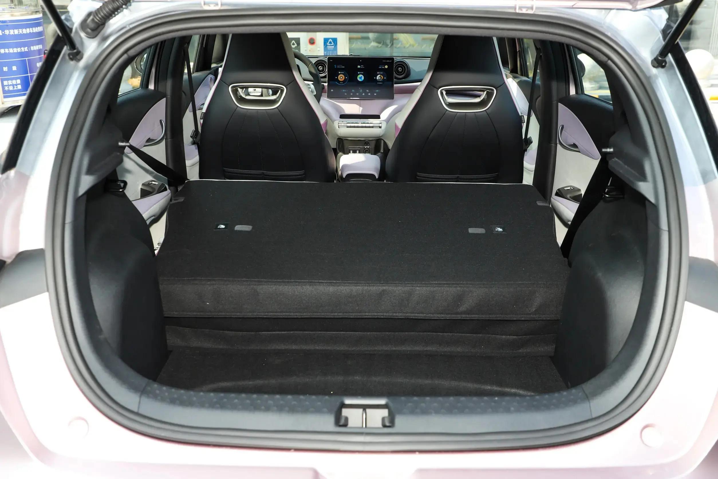 适合女生十几万左右新能源车,适合女生开的新能源车推荐20-30万