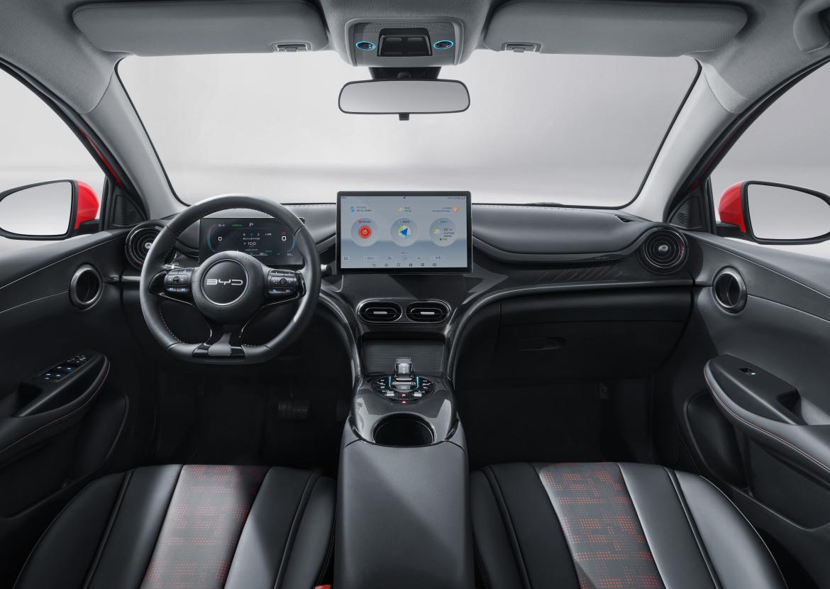 e2全系标配全球唯一一款可以安全通过针刺测试的“刀片电池”