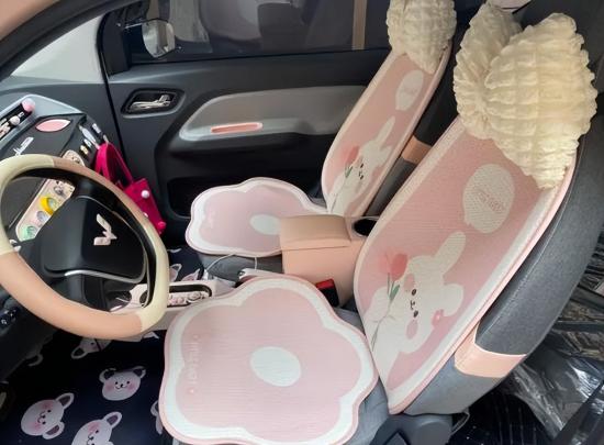 宏光miniev马卡龙全款落地,宏光miniev第三代马卡龙爱车授权