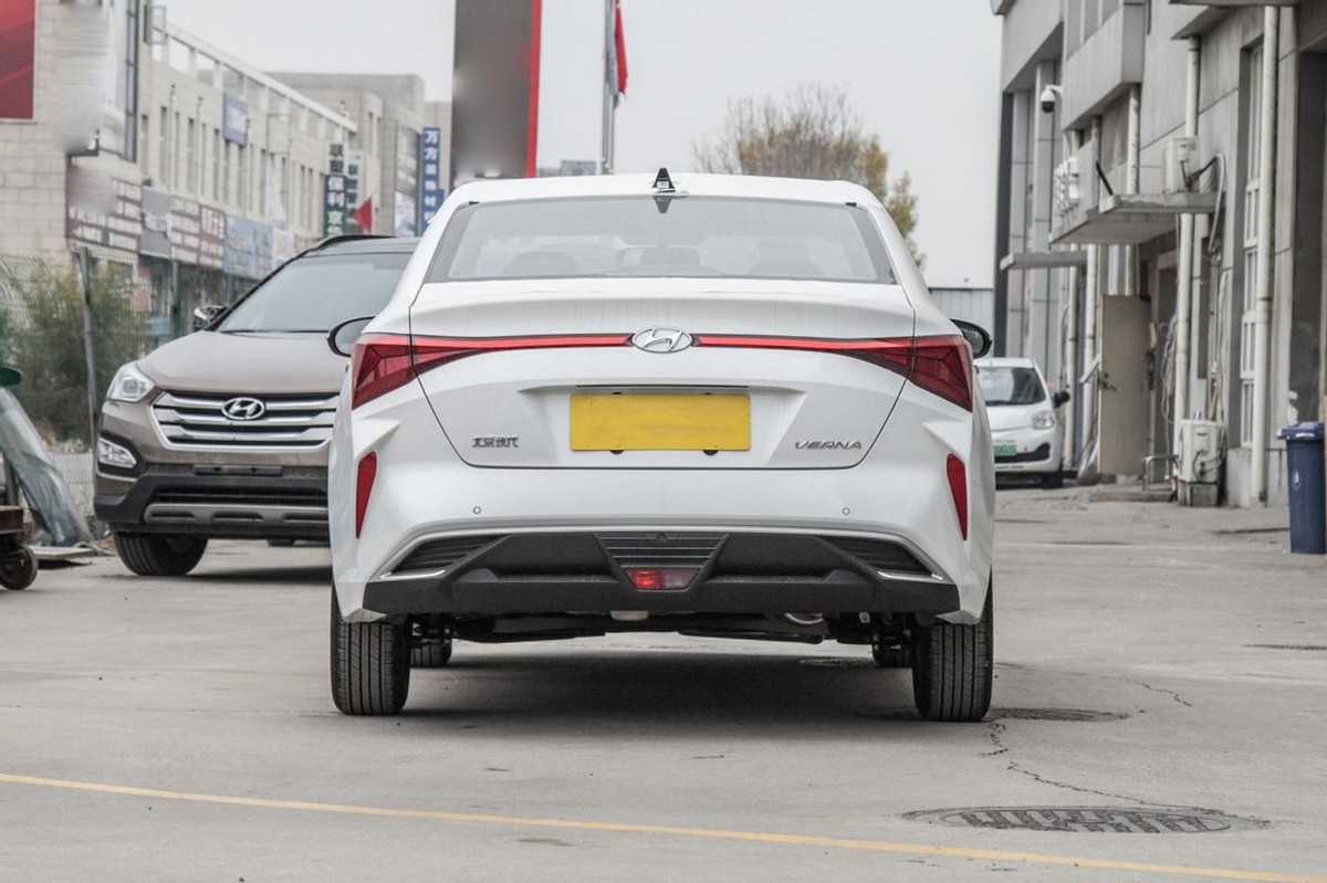 现代悦纳15年手动,耐用省油毛病少的车