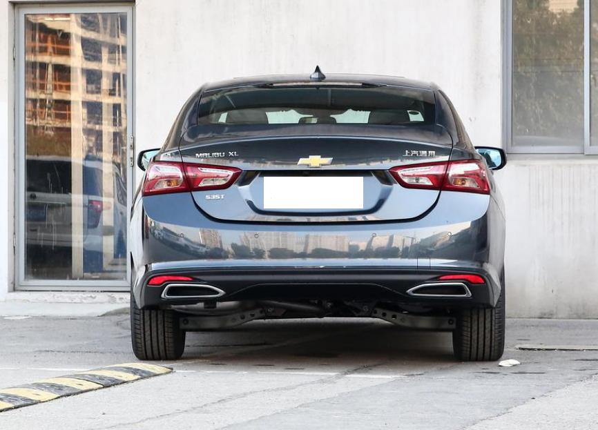 迈锐宝xl后排空间比科鲁泽大吗,迈锐宝xl后排空间大还是名图大