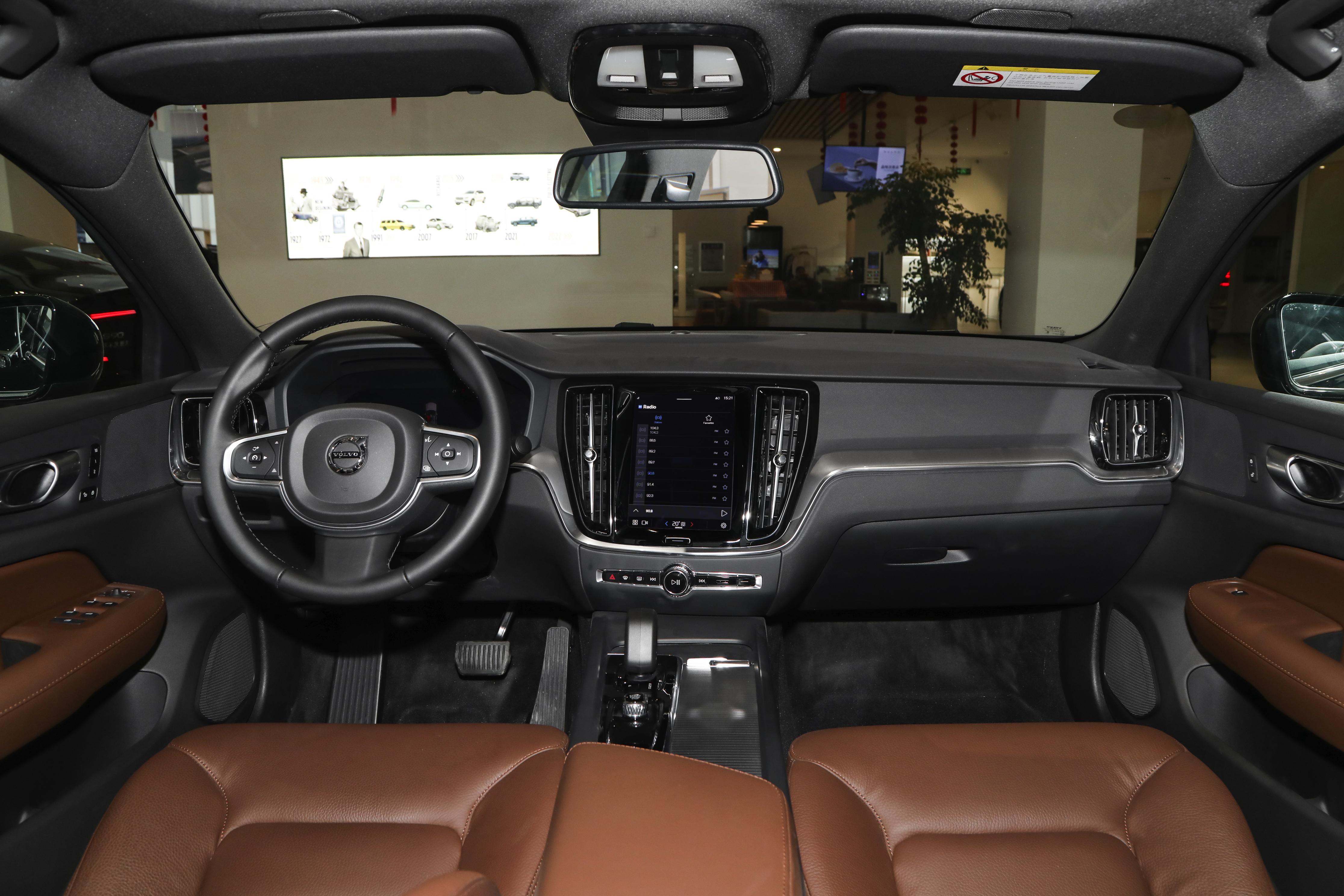 沃尔沃S60简单介绍,全新沃尔沃s60实车曝光