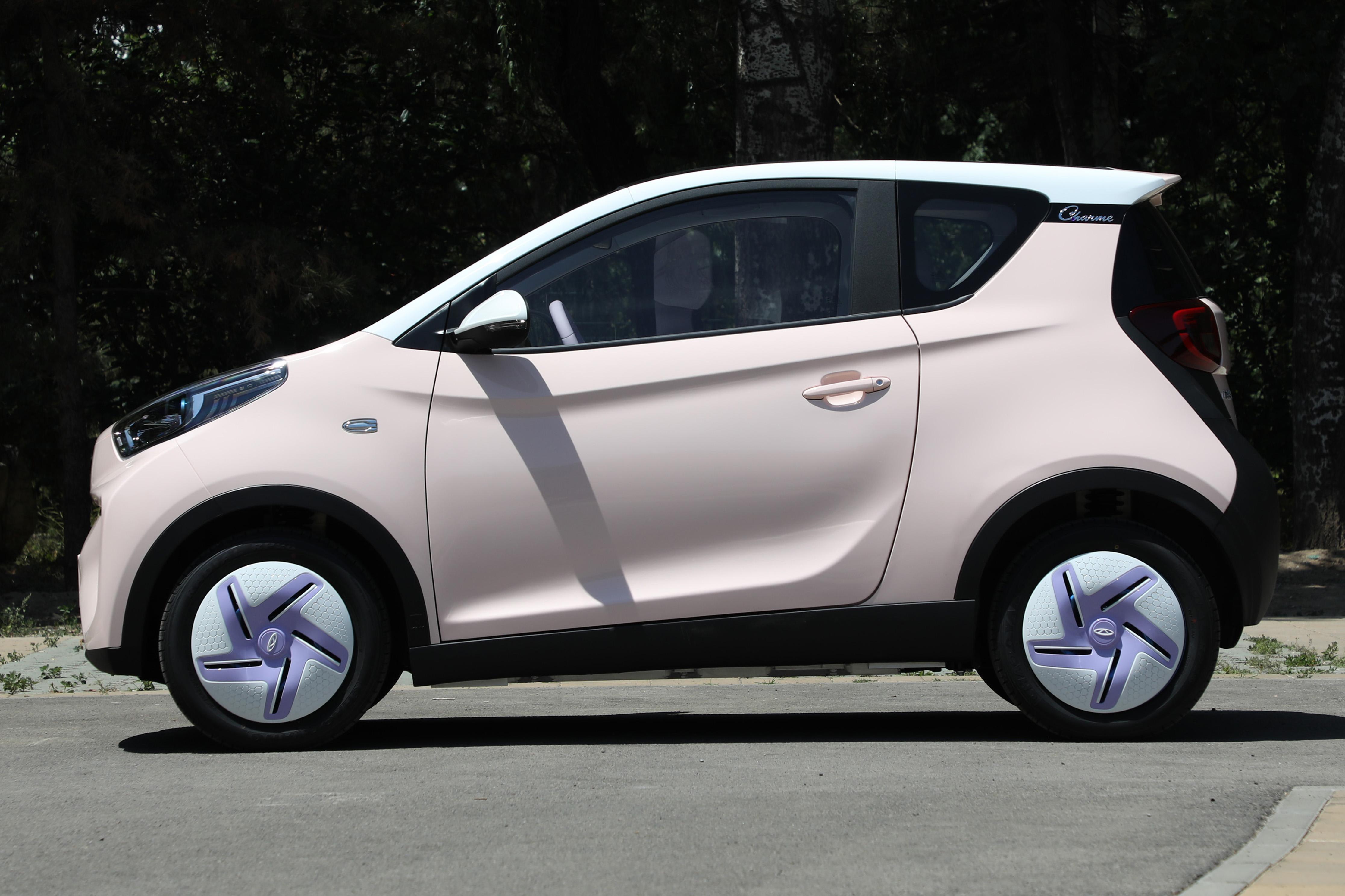 电动汽车小蚂蚁的优缺点,电动新能源汽车代步小蚂蚁