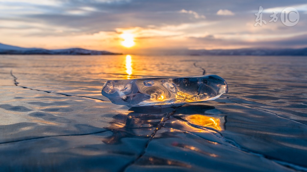 小说：他在饭堂之战后，就在山谷修炼，并在半月之内修为大增