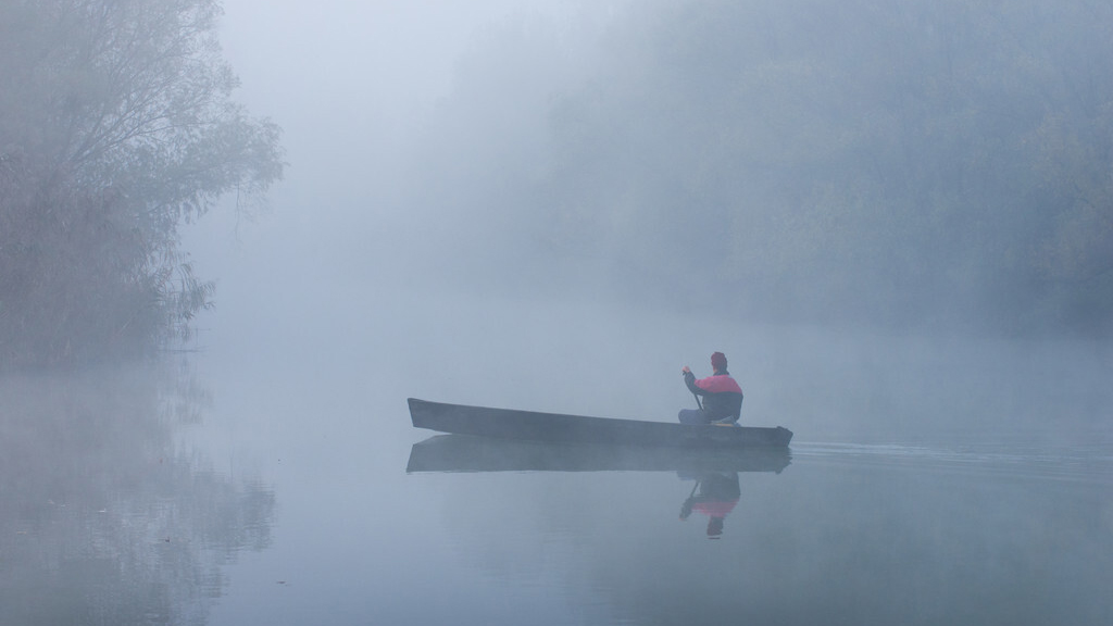 小说：不但有人儡袭击美女，美女身上还藏着邪物，我想让邪物现身