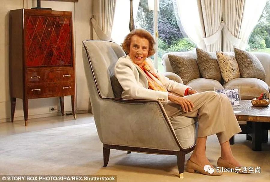 女首富被骗800亿,女首富骗了200亿