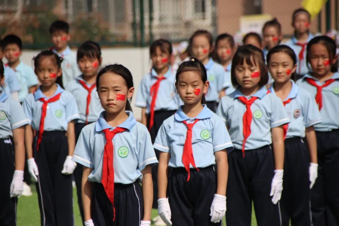 庆祝建党百年大型排舞展演西安,建党100周年校园啦啦操比赛