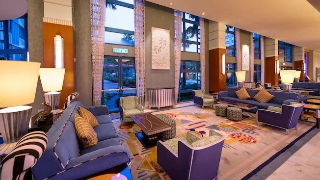 香港迪士尼好莱坞酒店问题,香港迪士尼好莱坞酒店为什么便宜