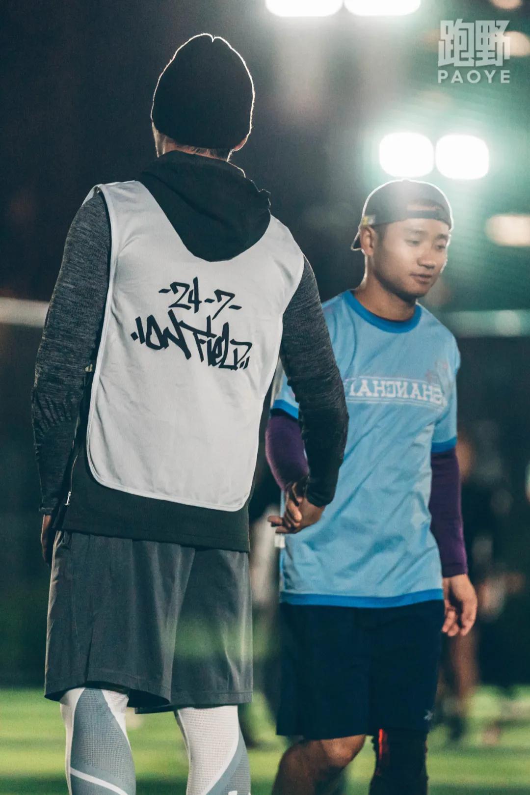 飞盘温州市民的新宠,运动魔法飞盘