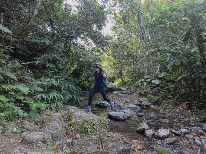 萨洛蒙salomon4d2代户外登山鞋,salomon萨洛蒙徒步鞋推荐