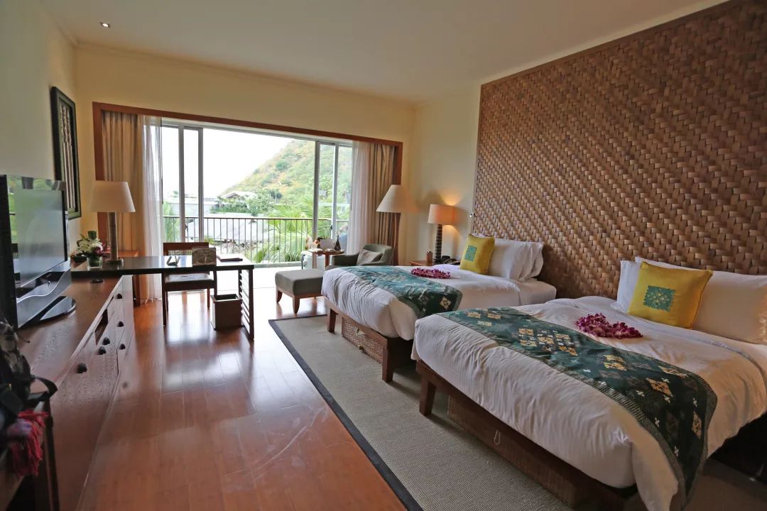 城市酒店好还是民宿好,度假酒店与城市酒店