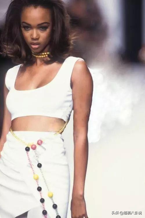 这三位女超模是商模中的里程碑，泰妈是LEGENDS榜单唯一黑人商模
