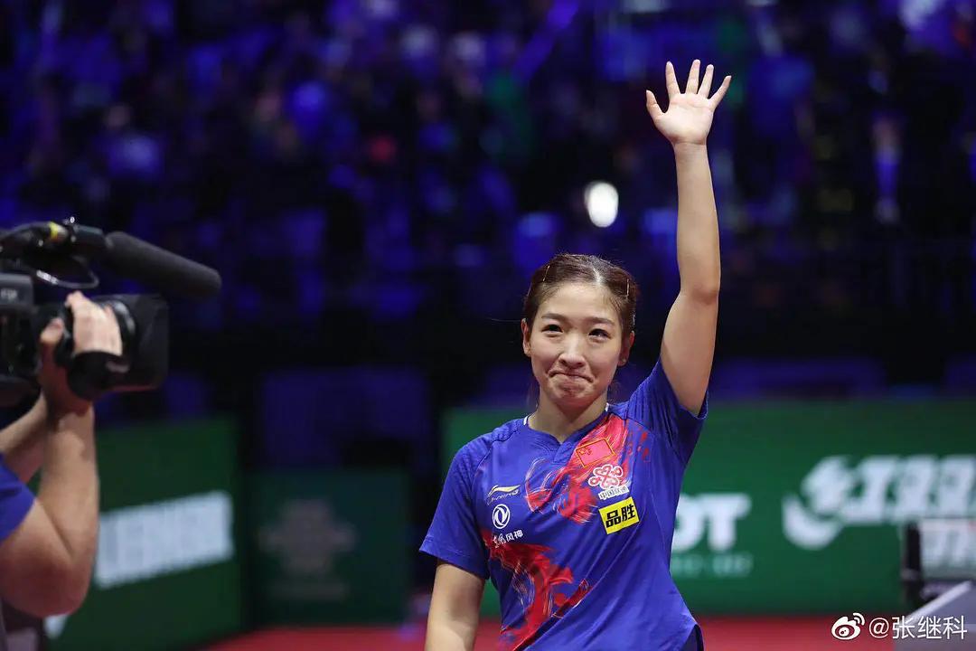 16年张继科刘诗雯微博之夜打球,张继科和刘诗雯谁更强