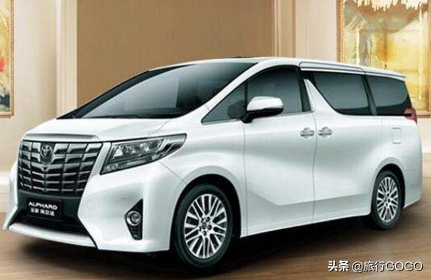 家有六口人，小轿车只有五座，节日想一起自驾游，怎么办？