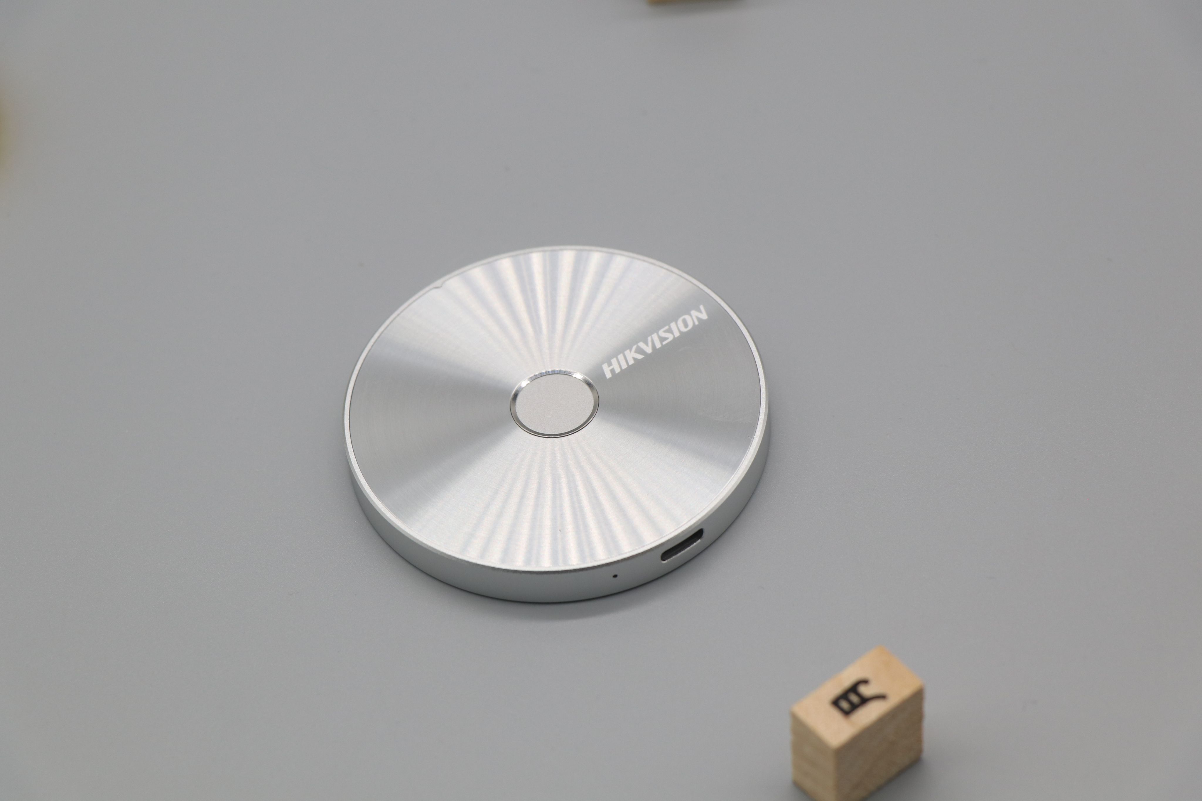 海康威视a4000固态硬盘测评,海康威视120g便携式固态硬盘t100