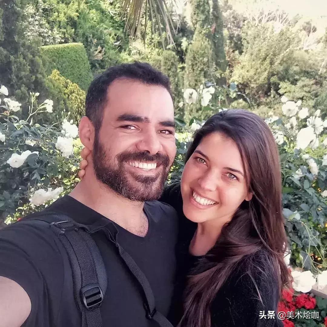 那个宠妻狂魔插画师又来秀恩爱了，这次是关于生孩子的……