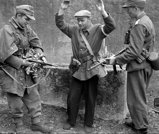 二战德军的冲锋枪怎么样,二战时期司登冲锋枪有多少个版本