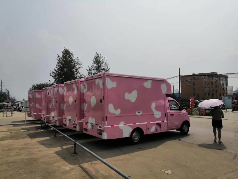 led广告宣传车厂商定制,流动led广告宣传车厂家