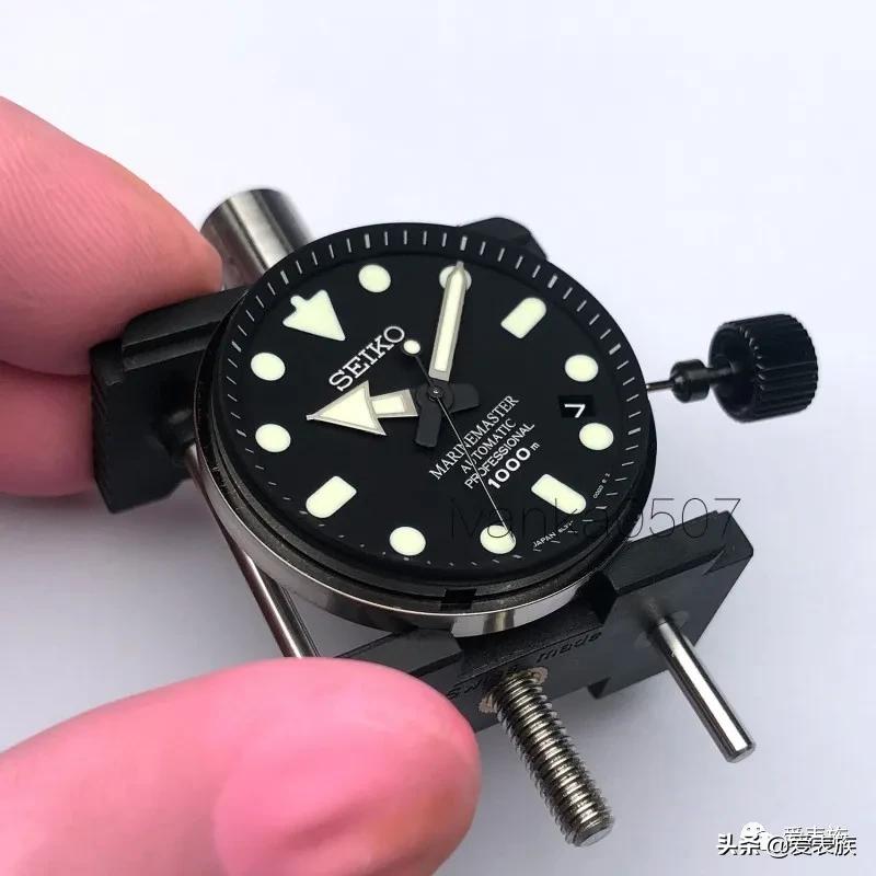 绮惧伐鍗冪背缃愬ご淇濆吇,绮惧伐缃愬ご淇濆吇缁翠慨