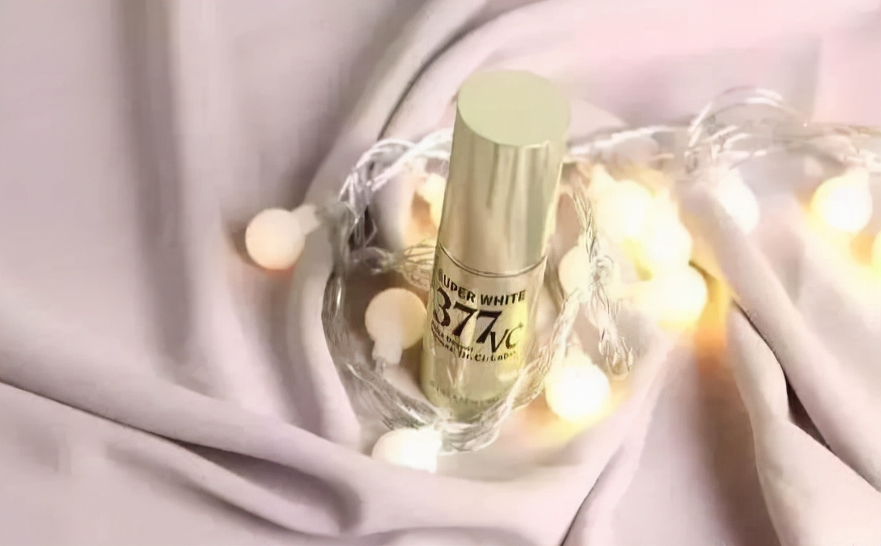 黄皮肤适合的精华液推荐,29岁精华液推荐补水提亮