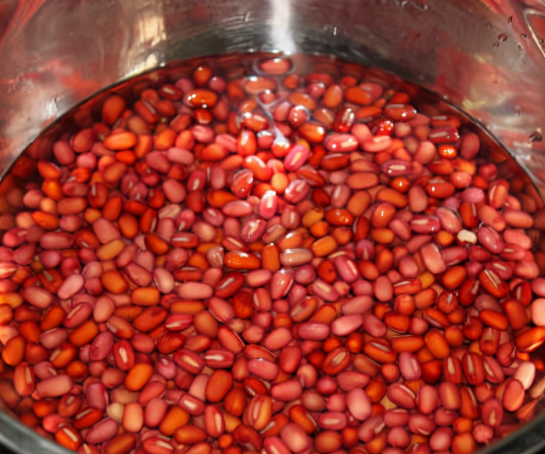 怎么做红豆馅好吃的视频,自制红豆馅的最简单做法
