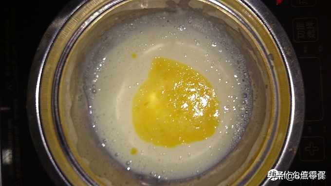 牛奶慕斯蛋糕最简单的制作方法,蓝莓果酱牛奶奶酪慕斯蛋糕8寸