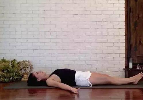 每天10分钟莲花座冥想，百病不侵.盘一次年轻一次