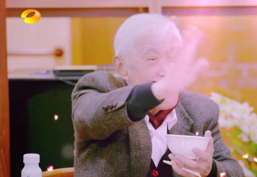 牛犇老师真的是宝藏大爷了!从影70年,人狠话不多,满满正能量!